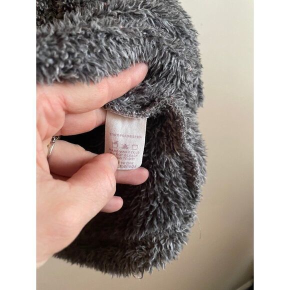 Hem & Thread grey faux fur fuzzy jacket - Picture 6 of 9